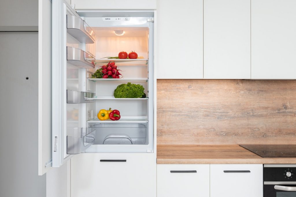 Learn how to install a new refrigerator in this step-by-step guide. Follow these easy steps and have your fridge up and running in no time.